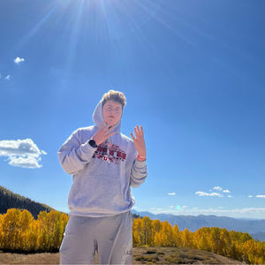 Meet your Posher, Iszak